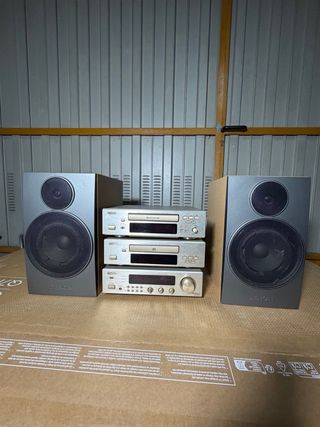 Equipo de sonido Denon Plata