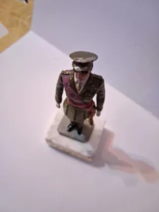 Figura de plomo Francisco Franco