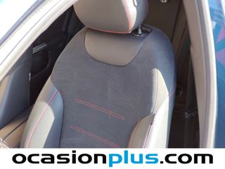 Mercedes-Benz GLA 180 100 kW (136 CV)