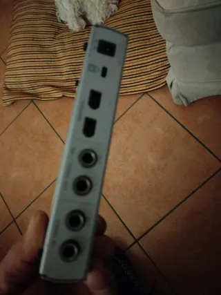 Regolatore voce Behringer