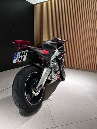 Aprilia RS 660 Moto Deportiva