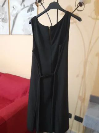 Abito elegante nero