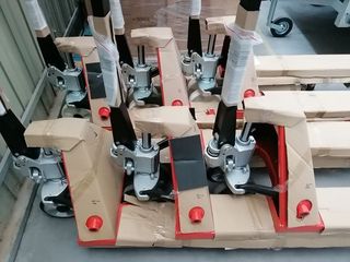 NUEVAS: Transpaleta Noblelift 2500 kg