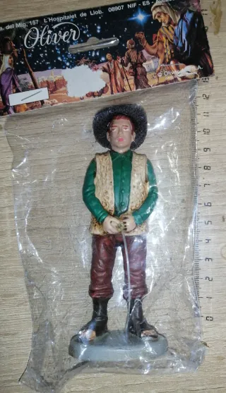 Belén Oliver Camello y pastor meando