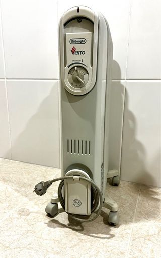 Radiador eléctrico de aceite gris