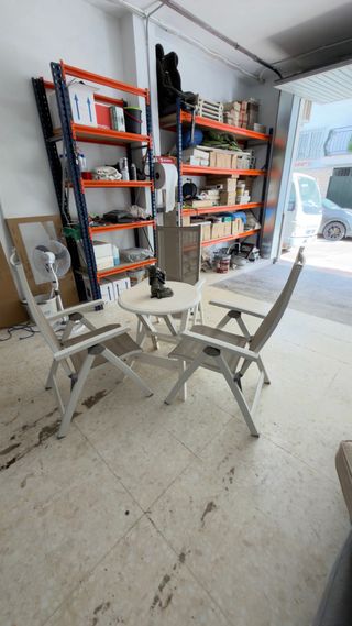 Mesa de terraza y 4 sillas