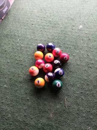 Pelotas de billar 5€