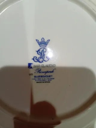 Plato porcelana San Claudio azul floral