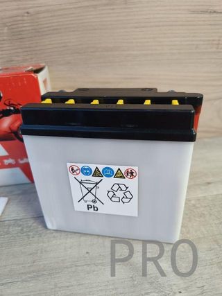 Yuasa YB7-A Yumicron Batería de 12V