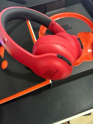 Auriculares Inalámbricos JBL Rojos  Wireless On