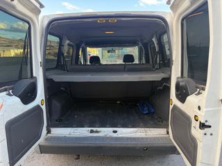 Ford Tourneo Connect 2004