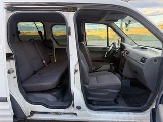 Ford Tourneo Connect 2004