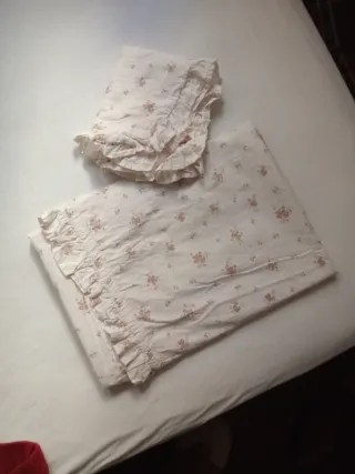 Juego sábanas y funda almohada cuna floral