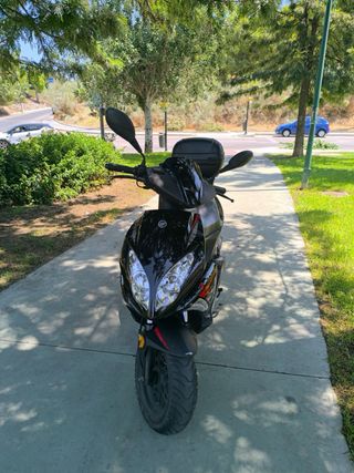 Ciclomotor Keeway Evo 4T