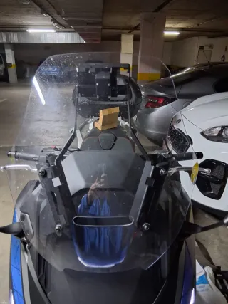 Soporte Givi Fb1211 para moto honda forza 750