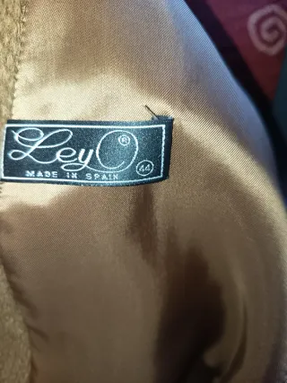 Abrigo lana llama talla 44