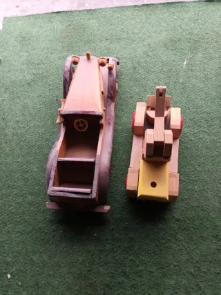 Coches de madera artesanales LOS 2 5€