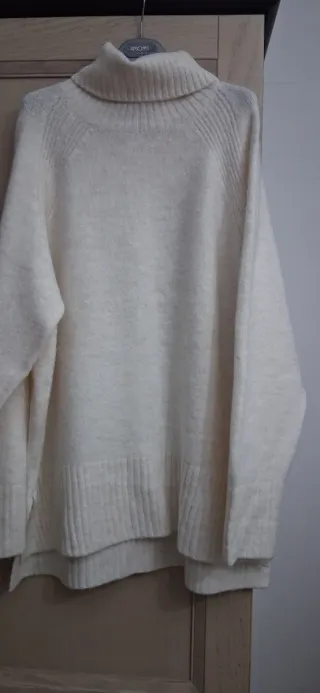 Vestito donna collo alto beige