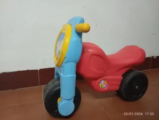 Moto correpasillos Peppa Pig Feber