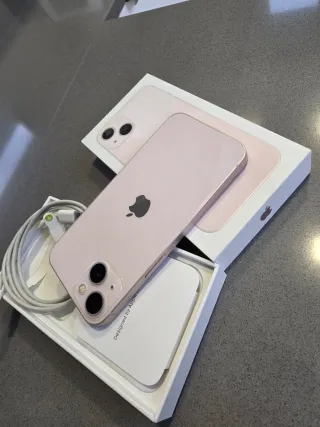 iPhone 13 Rosa Impecable