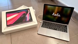 MacBook Pro 13 Touch Bar