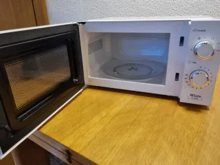 Microondas Orbegozo Blanco