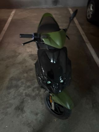 Jog RR Scooter
