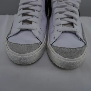 Zapatillas Nike Blazer Mid '77 Blancas