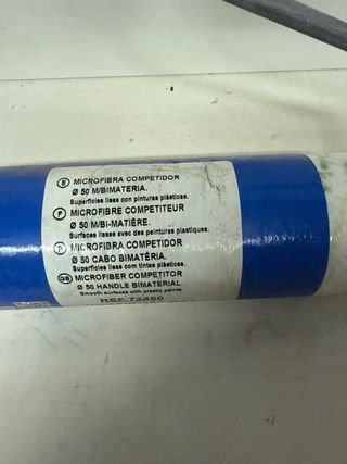 Lote de brochas y rodillos de pintura