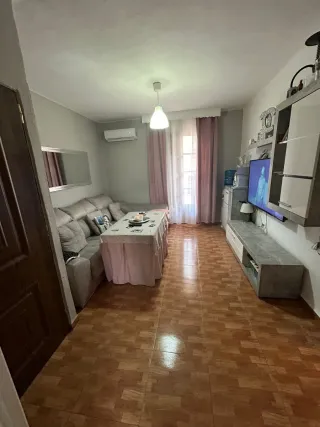 Piso en 2ª planta zona área sur.