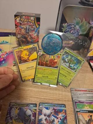 Lote 🇪🇸 maletin coleccionista otoño 2024 Pokémon