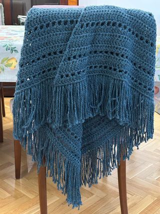 Chal de lana hecho a mano