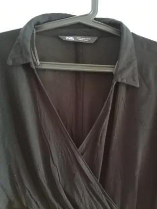 Blusa Zara Negra Cruzada.