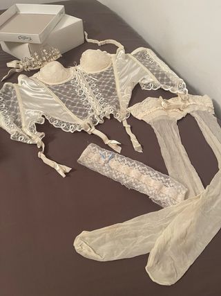 Vestido de Novia Blanco Roto con Casaca