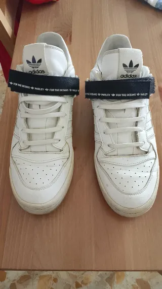 Scarpe Adidas bianche Parley