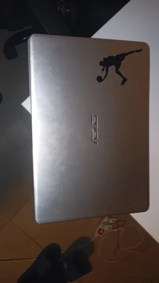 Portátil ASUS Dorado/Plateado