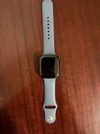 iPhone 16 Pro 128GB e Apple Watch Series 11