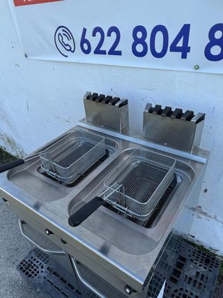 Freidora ATA doble a gas