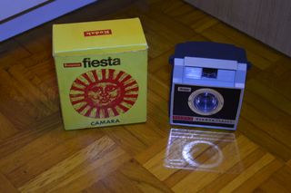Cámara Retro Kodak Brownie Fiesta + Caja Original