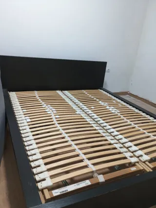 Somier de madera y plástico