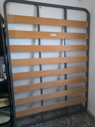 Somier y colchón 135 × 1.90