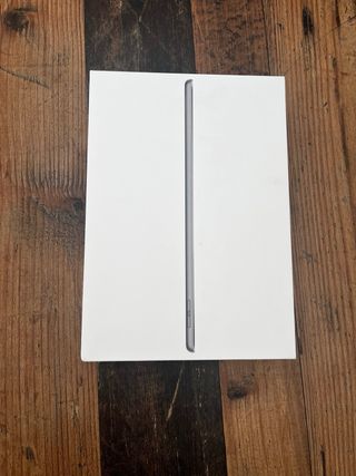 iPad 9ª Gen GrisEspacial + Funda | Perfecto estado