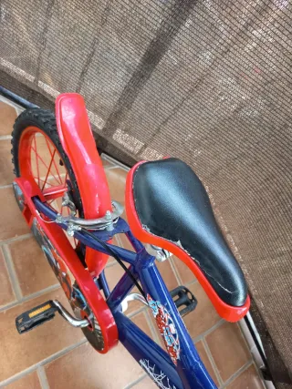 Bicicleta infantil Spiderman 5-6 años