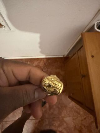 Anillo Egipcio Dorado  9 gr