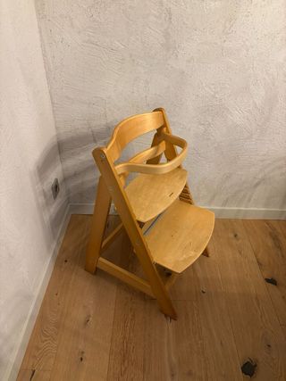 Trona evolutiva de madera