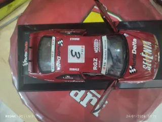 Coche a escala 1:18 Alfa Romeo Selenia Marca Ricko