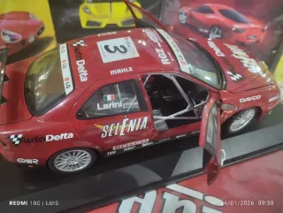 Coche a escala 1:18 Alfa Romeo Selenia Marca Ricko