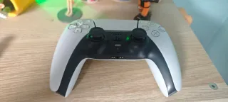 Consola PS5 Slim Digital ,Negra y Blanca