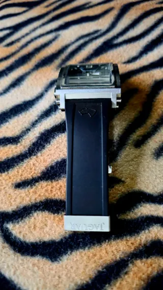 Reloj Jaguar J658