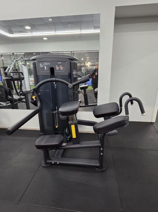 Dischi e panche da palestra